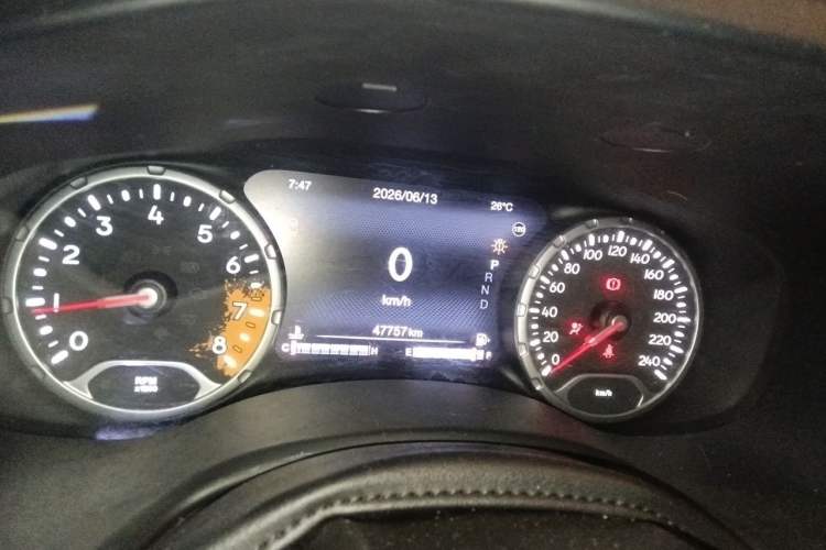 Used Jeep Renegade 2016 1.4T Automatic Jingneng Version+ Instrument Cluster