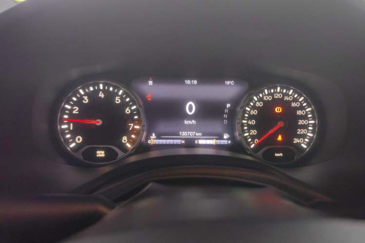 Used Jeep Renegade 2016 1.4T Automatic Smart Edition Instrument Cluster