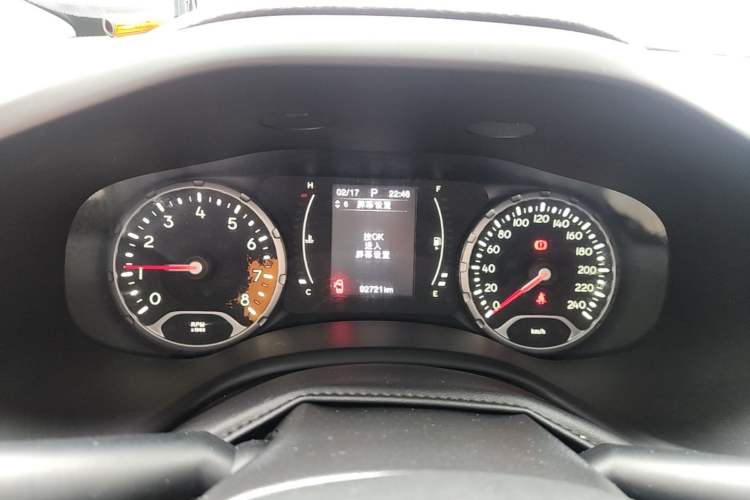 Used Jeep Renegade 2016 1.4T Automatic Jingneng Edition Instrument Cluster