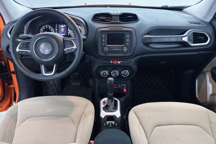 Used Jeep Renegade 2016 1.4T Automatic Jingneng Edition Interior 1