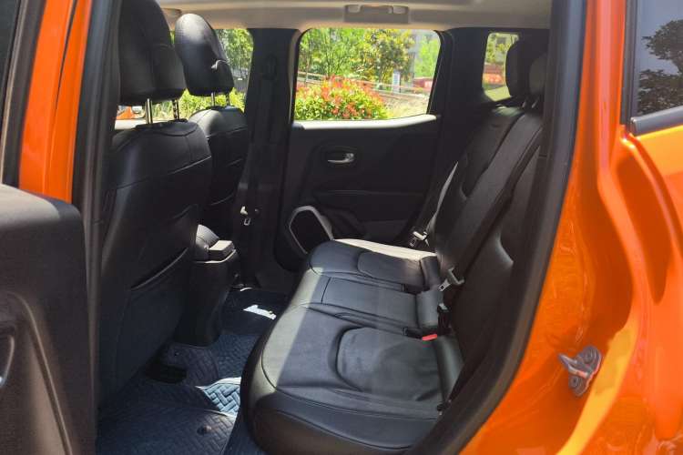 Used Jeep Renegade 2016 1.4T Automatic Jingneng Edition Interior 1