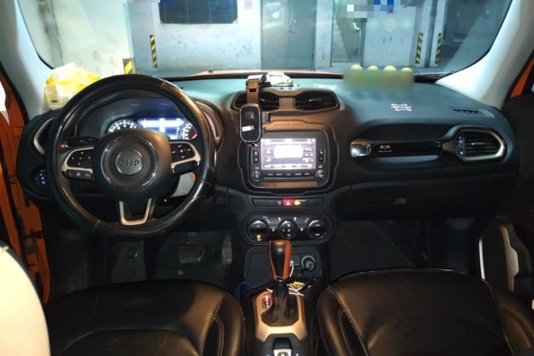 Used Jeep Renegade 2016 1.4T Automatic Jingneng Version+ Interior 2