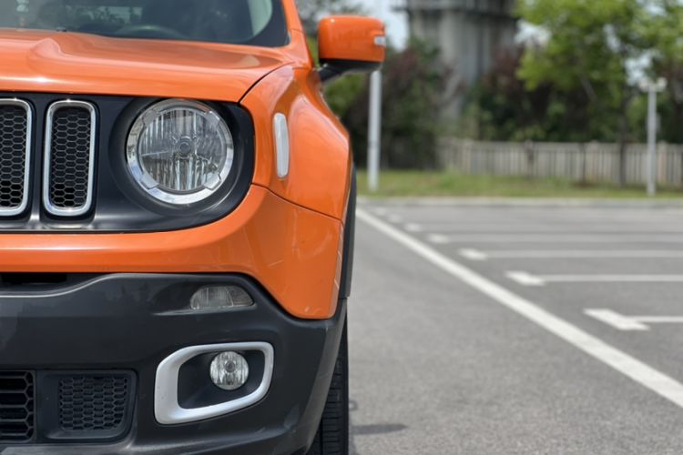 Used Jeep Renegade 2016 1.4T Automatic Jingneng Version+ Left Front Headlight