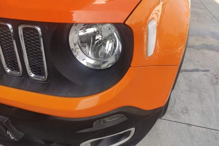Used Jeep Renegade 2016 1.4T Automatic Jingneng Edition Left Front Headlight