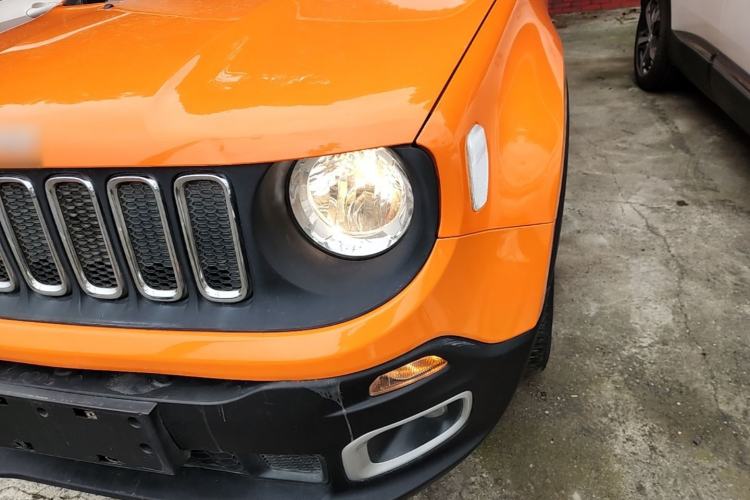 Used Jeep Renegade 2016 1.4T Automatic Jingneng Edition Left Front Headlight