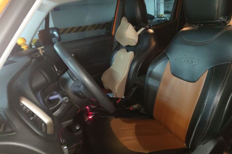 Used Jeep Renegade 2016 1.4T Automatic Jingneng Version+ Left Front Seat