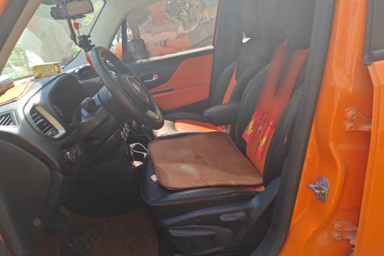 Used Jeep Renegade 2016 1.4T Automatic Jingneng Edition Left Front Seat
