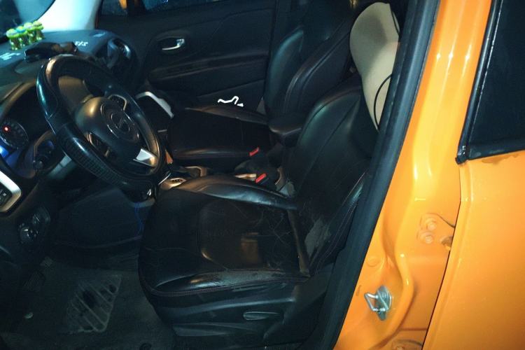 Used Jeep Renegade 2016 1.4T Automatic Jingneng Version+ Left Front Seat