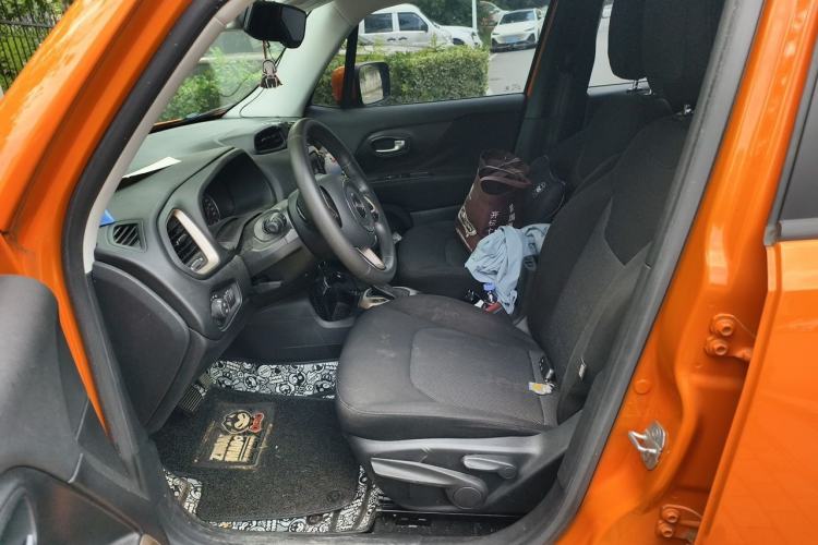 Used Jeep Renegade 2016 1.4T Automatic Jingneng Version+ Left Front Seat
