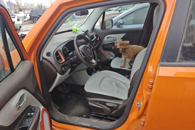 Used Jeep Renegade 2016 1.4T Automatic Jingneng Edition Left Front Seat