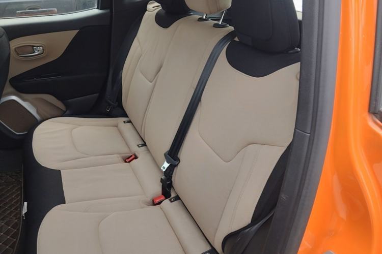 Used Jeep Renegade 2016 1.4T Automatic Jingneng Version+ Left Rear Seat