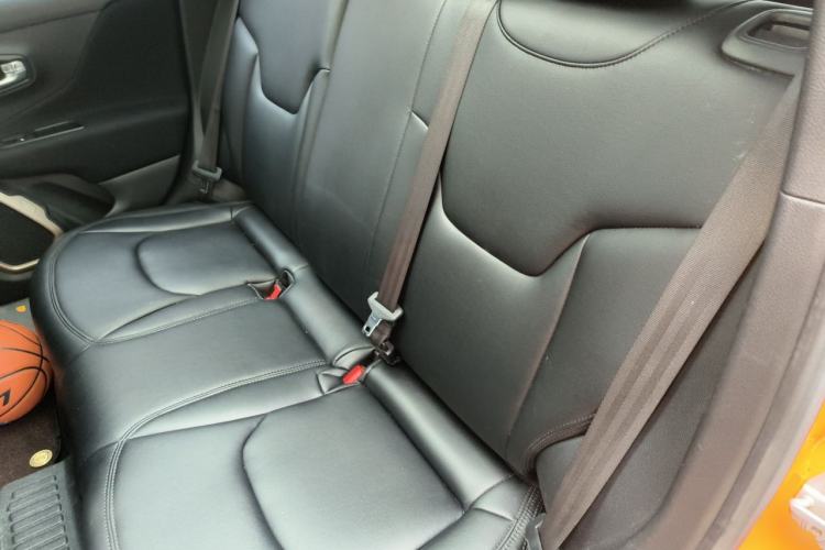 Used Jeep Renegade 2016 1.4T Automatic Jingneng Version+ Left Rear Seat