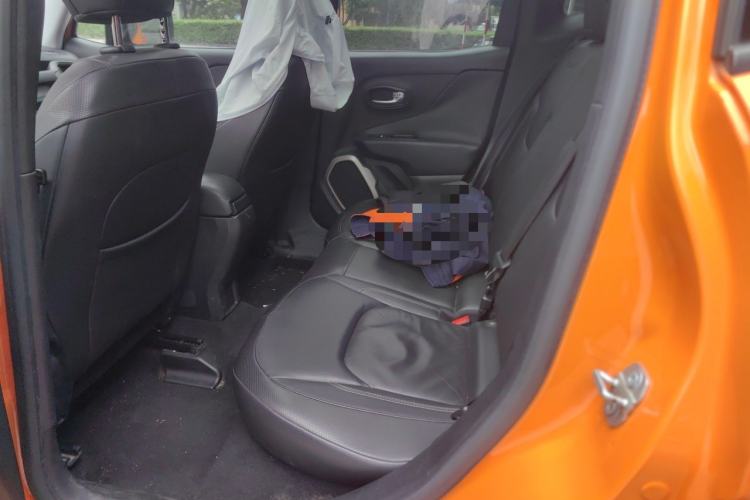 Used Jeep Renegade 2016 1.4T Automatic Smart Edition Left Rear Seat