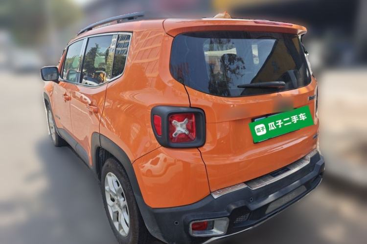 Used Jeep Renegade 2016 1.4T Automatic High-Energy Version Rear Left 45 Deg