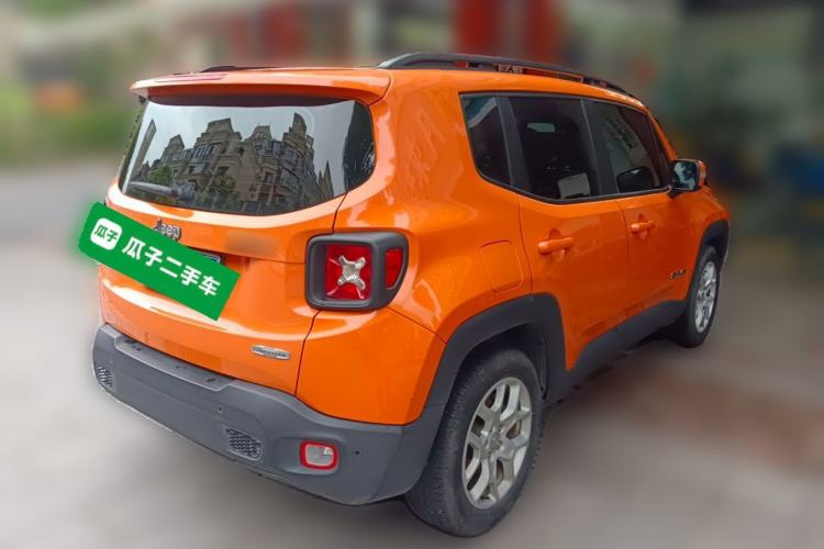 Used Jeep Renegade 2016 1.4T Automatic High-Energy Version Rear Right 45 Deg