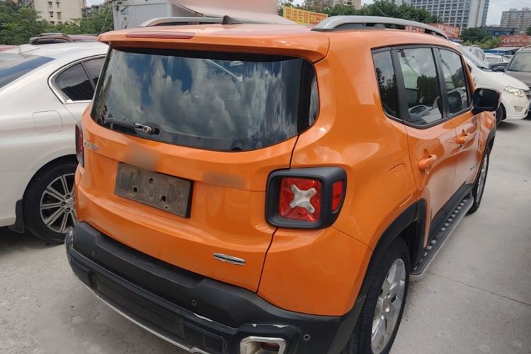 Used Jeep Renegade 2016 1.4T Automatic Jingneng Version+ Rear Right 45 Deg