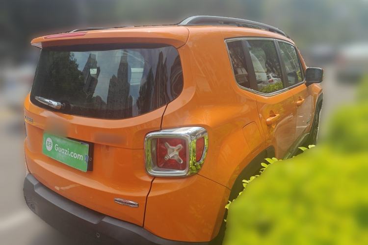 Used Jeep Renegade 2016 1.4T Automatic Jingneng Edition Rear Right 45 Deg