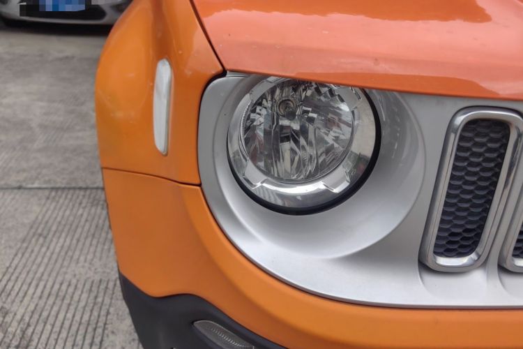 Used Jeep Renegade 2016 1.4T Automatic Smart Edition Right Front Headlight