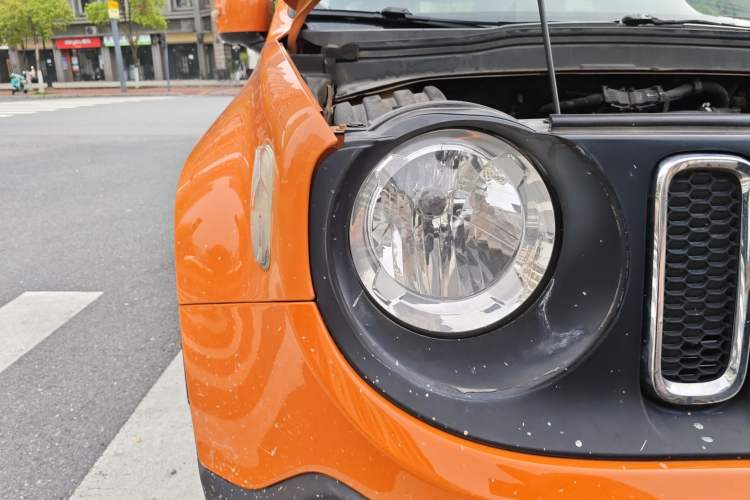 Used Jeep Renegade 2016 1.4T Automatic Jingneng Edition Right Front Headlight
