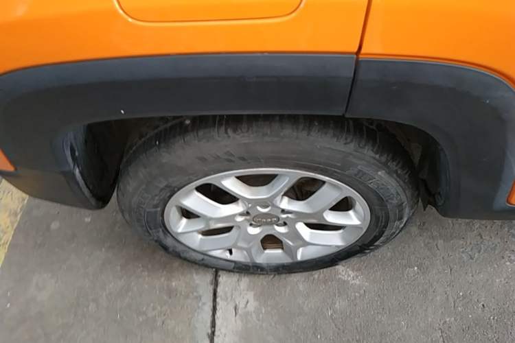 Used Jeep Renegade 2016 1.4T Automatic Jingneng Version+ Right Rear Wheel Hub
