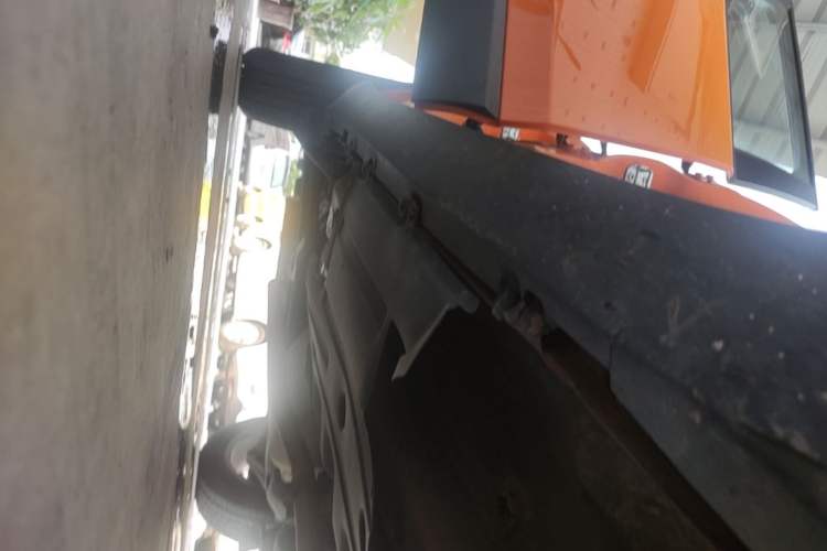 Used Jeep Renegade 2016 1.4T Automatic Jingneng Edition Right Side Sill