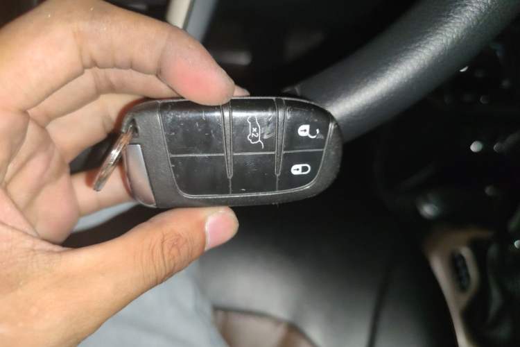 Used Jeep Renegade 2016 1.4T Automatic Jingneng Version+ Vehicle Key
