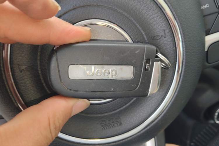 Used Jeep Renegade 2016 1.4T Automatic Jingneng Version+ Vehicle Key
