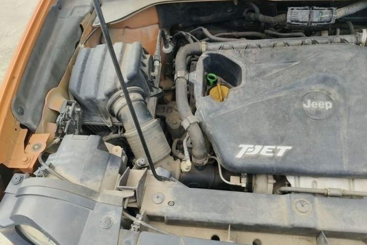 Used Jeep Renegade 2016 1.4T Automatic High-Energy Version Engine Bay Right