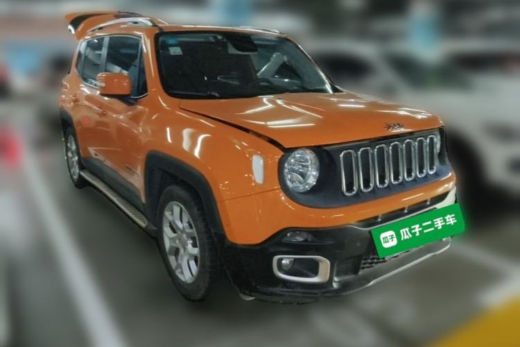Used Jeep Renegade 2016 1.4T Automatic Jingneng Version+ Front Right 45 Deg