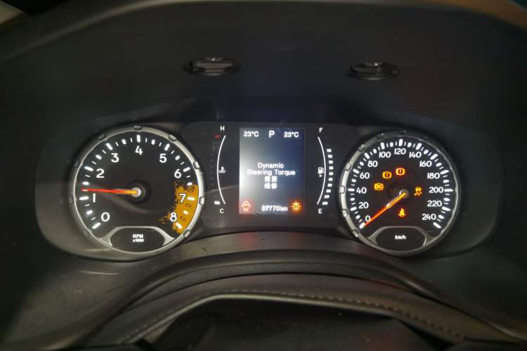 Used Jeep Renegade 2016 1.4T Automatic Jingneng Edition Instrument Cluster