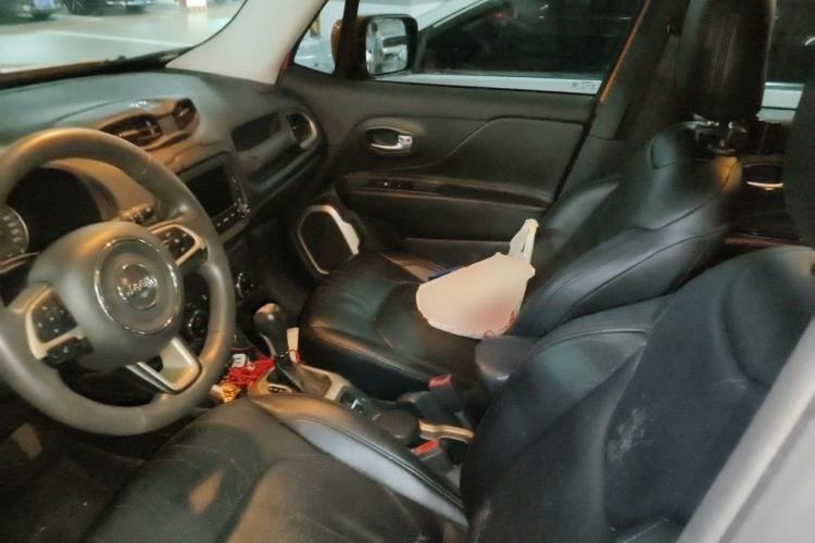 Used Jeep Renegade 2016 1.4T Automatic Jingneng Version+ Left Front Seat
