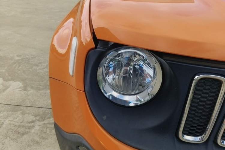 Used Jeep Renegade 2016 1.4T Automatic High-Energy Version Right Front Headlight
