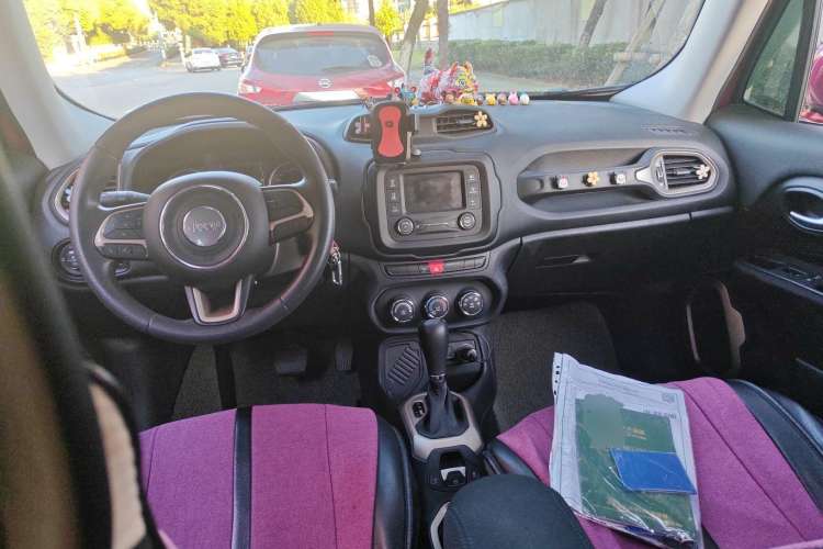 Used Jeep Renegade 2016 1.4T Automatic Jingneng Edition Center Console