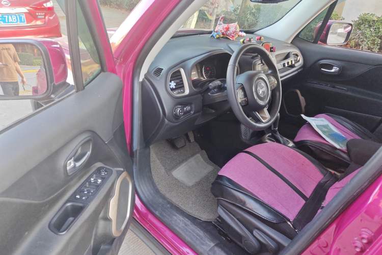 Used Jeep Renegade 2016 1.4T Automatic Jingneng Edition Driver Seat