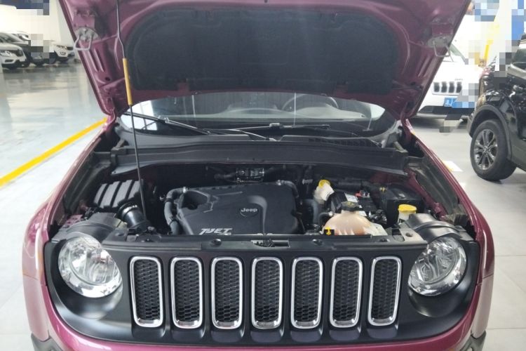 Used Jeep Renegade 2016 1.4T Automatic Kinetic Edition Engine Bay