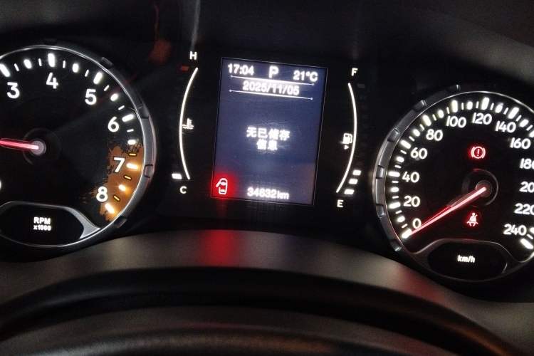Used Jeep Renegade 2016 1.4T Automatic Kinetic Edition Instrument Cluster