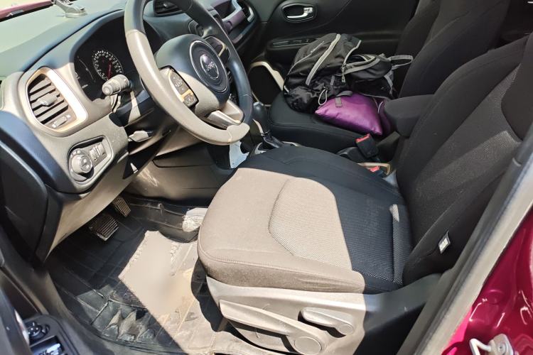 Used Jeep Renegade 2016 1.4T Automatic Jingneng Edition Left Front Seat