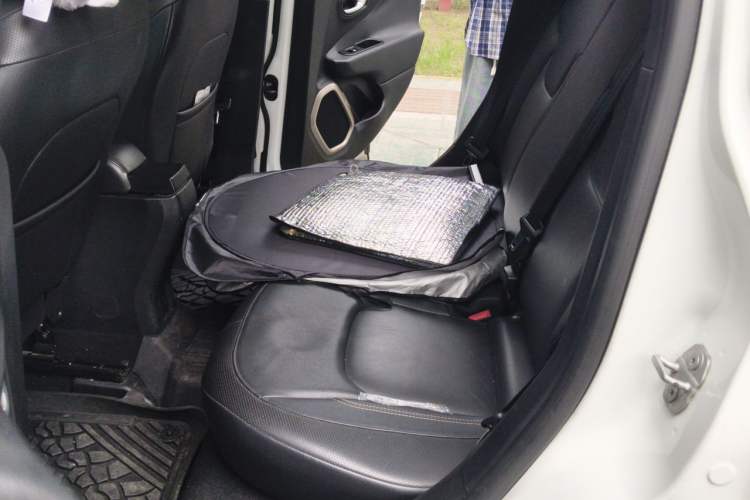 Used Jeep Renegade 2016 1.4T Automatic Smart Edition Left Rear Seat