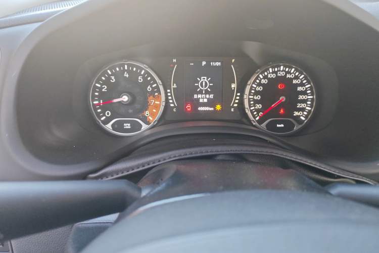 Used Jeep Renegade 2016 1.4T Automatic Jingneng Edition Odometer Close Up