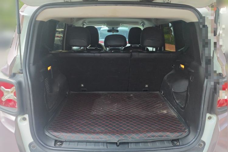Used Jeep Renegade 2016 1.4T Automatic High-Energy Version Trunk