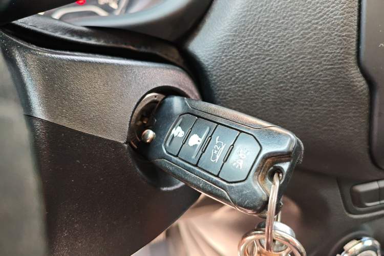 Used Jeep Renegade 2016 1.4T Automatic Jingneng Edition Vehicle Key