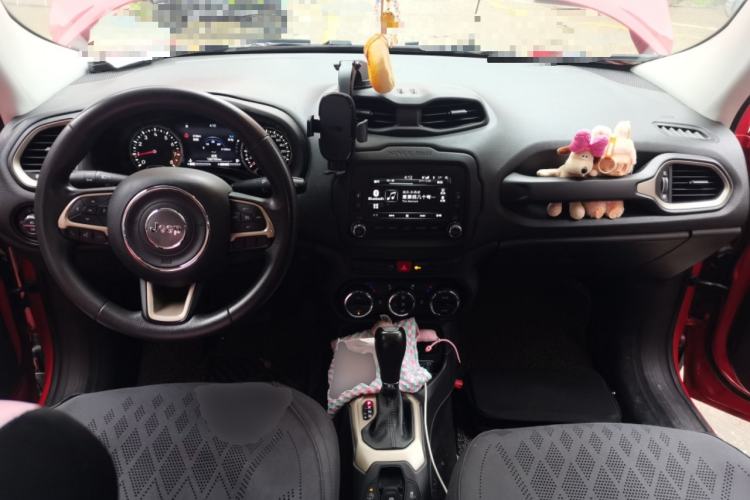 Used Jeep Renegade 2016 1.4T Automatic Jingneng Version+ Center Console