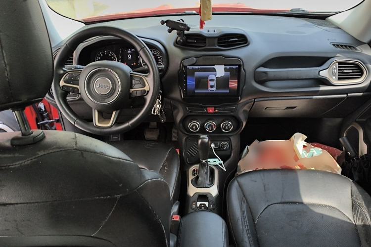 Used Jeep Renegade 2016 1.4T Automatic Jingneng Edition Center Console