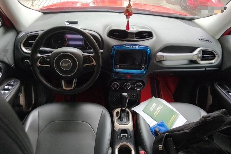Used Jeep Renegade 2016 1.4T Automatic Jingneng Version+ Center Console