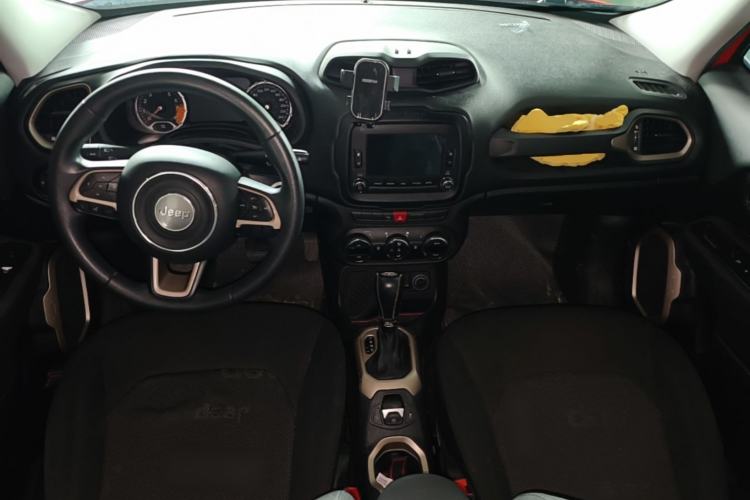 Used Jeep Renegade 2016 1.4T Automatic Jingneng Version+ Center Console