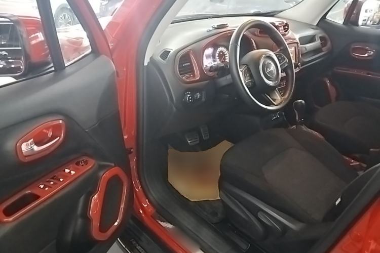 Used Jeep Renegade 2016 1.4T Automatic Jingneng Version+ Driver Seat