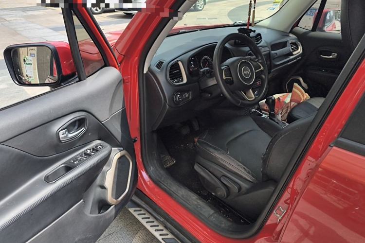 Used Jeep Renegade 2016 1.4T Automatic Jingneng Edition Driver Seat