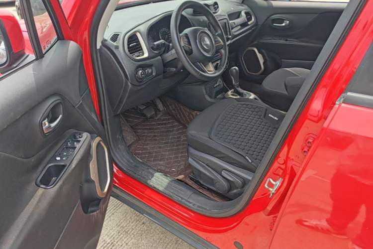 Used Jeep Renegade 2016 1.4T Automatic Jingneng Version+ Driver Seat