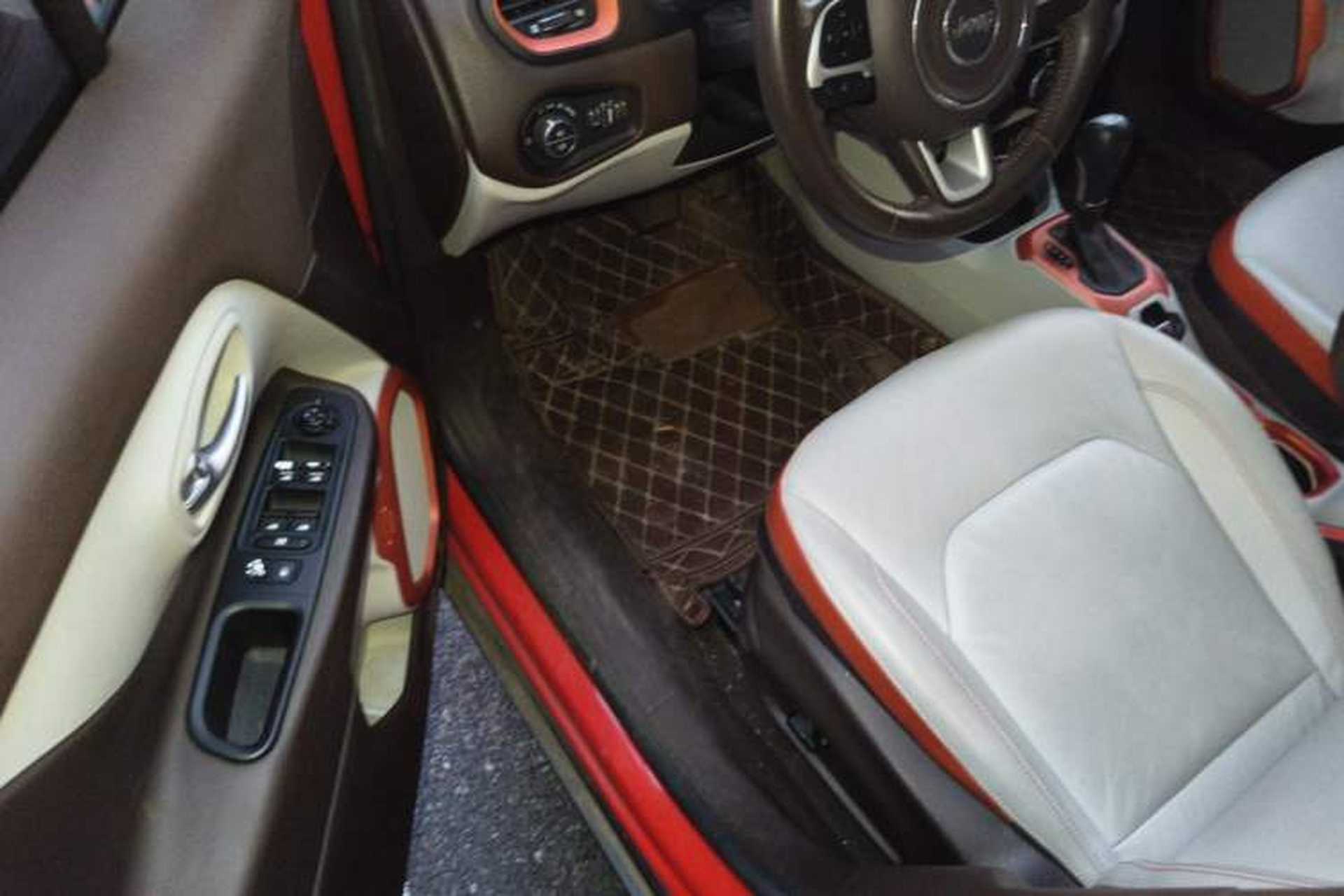 Used Jeep Renegade 2016 1.4T Automatic Smart Edition Driver Seat