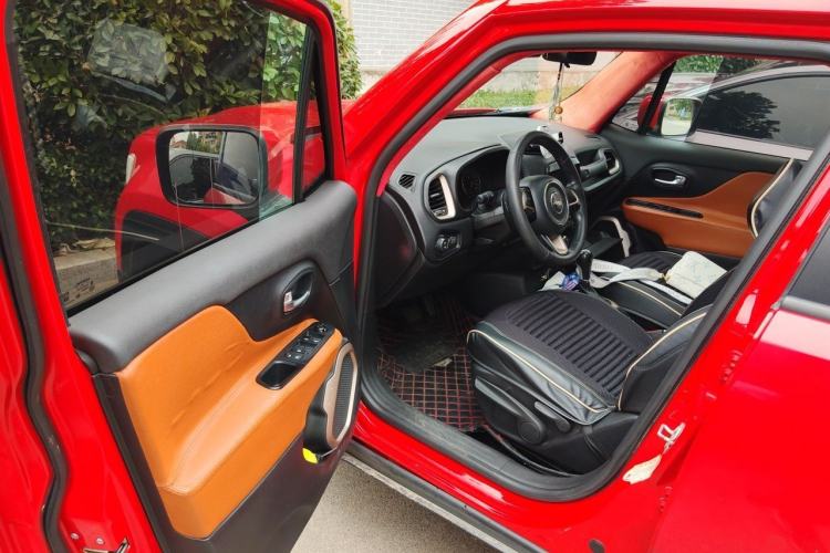 Used Jeep Renegade 2016 1.4T Automatic Jingneng Edition Driver Seat